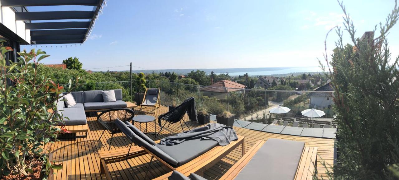 Skyline Resort Балатональмаді Екстер'єр фото
